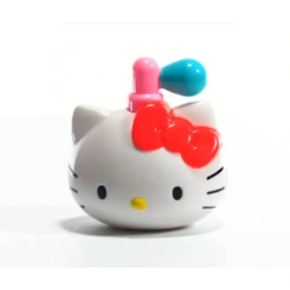 MCDONALD'S x HELLO KITTY by SANRIO Bundle of Toys - Picture 4 of 8